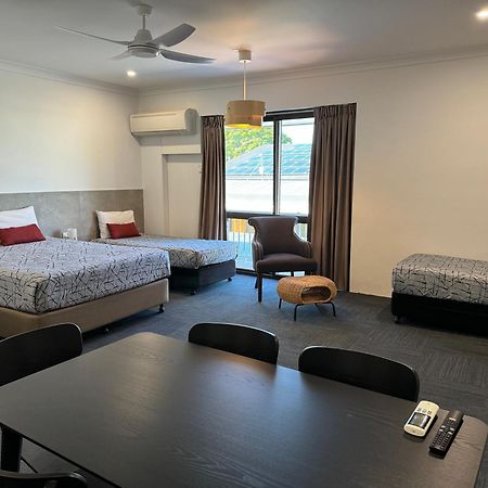 Longreach Motor Inn Esterno foto