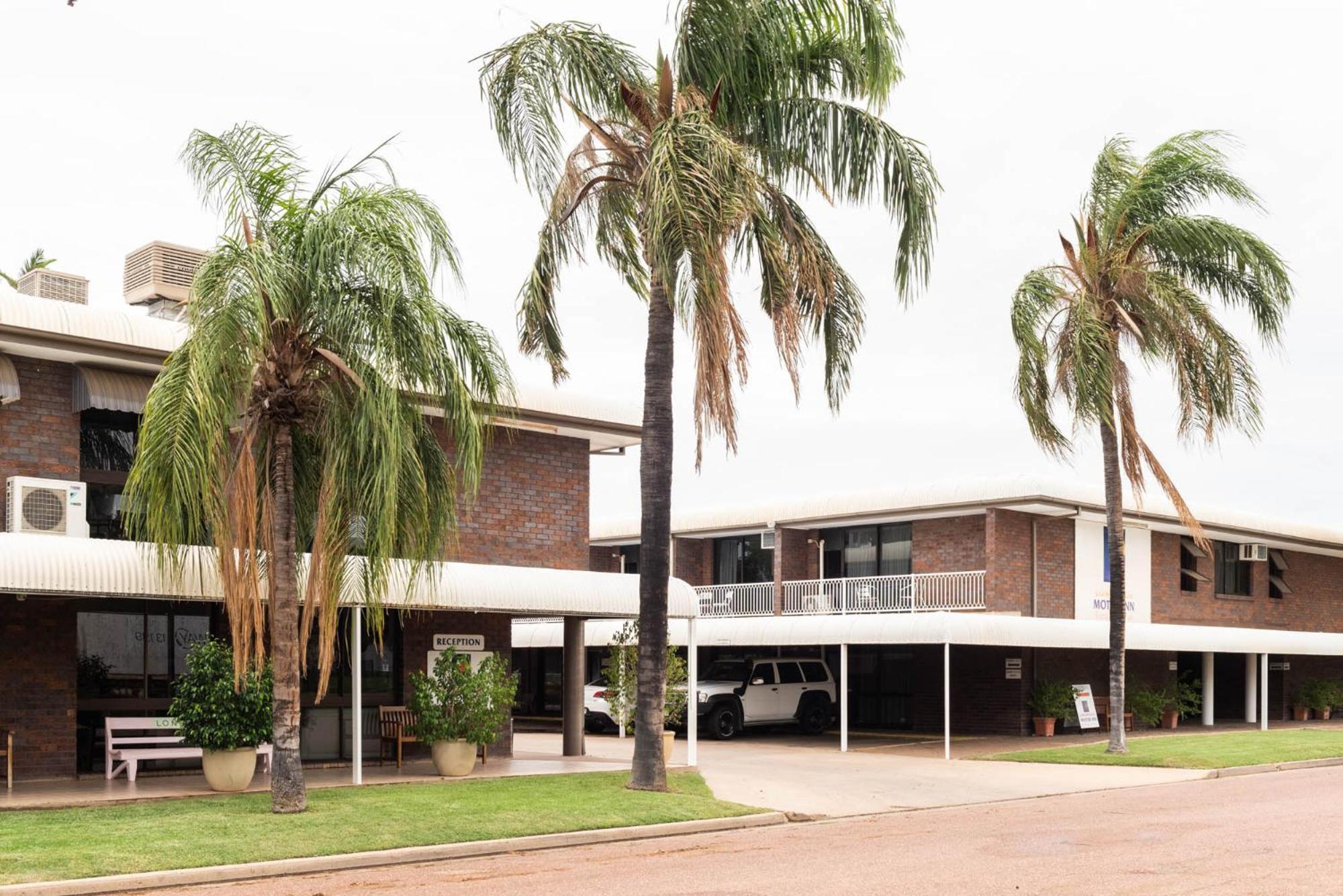 Longreach Motor Inn Esterno foto