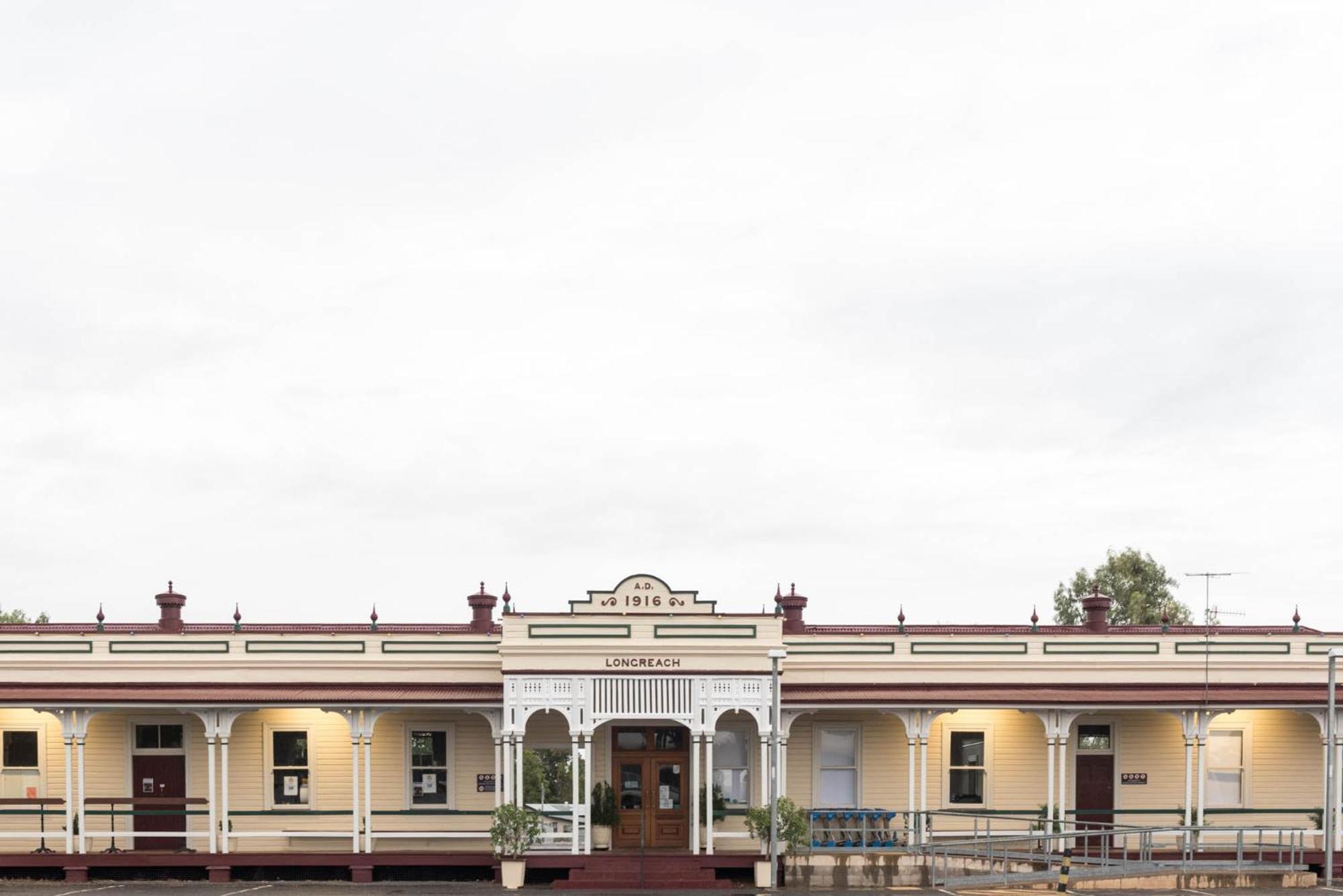 Longreach Motor Inn Esterno foto